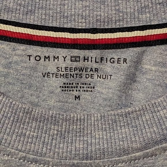 Tommy Hilfiger Sleepwear Tee EUC - Picture 4 of 4